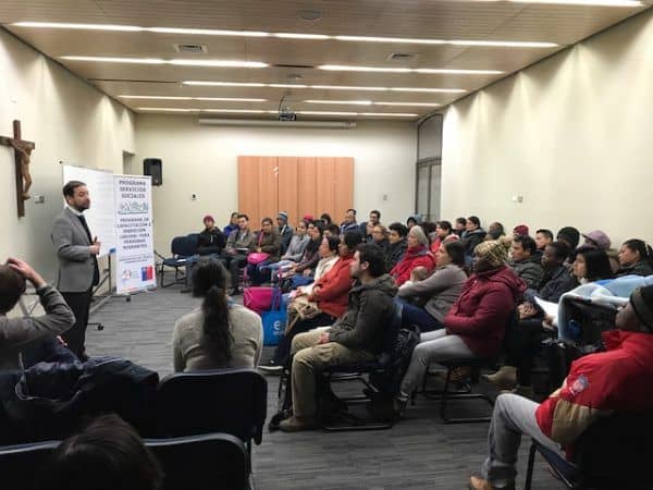 Capacitación e inserción laboral por el Servicio Jesuita a Migrantes de Chile