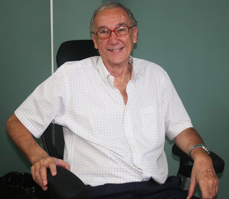 P. José María Tojeira, SJ recibe premio CLACSO 50 años