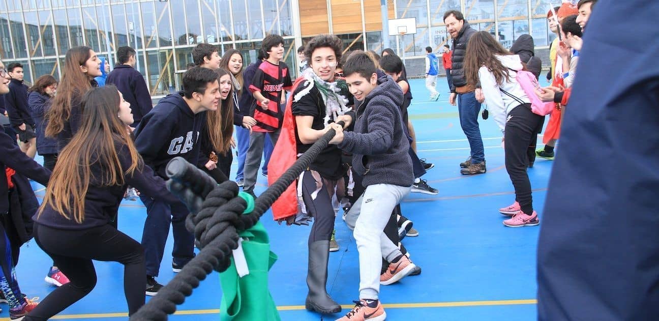 Dialogar con los jóvenes: una tarea impostergable