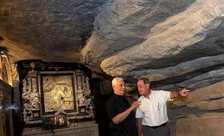 El P. Arturo Sosa recorre los escenarios del Ignacio peregrino 