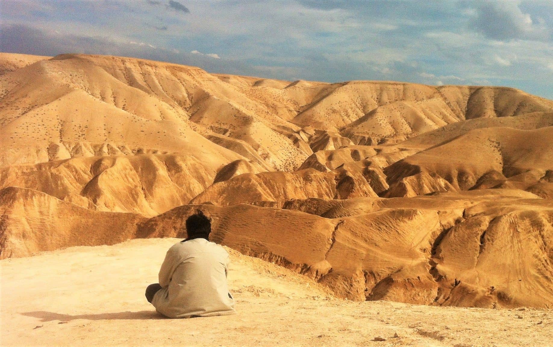 “Luego el Espíritu llevó a Jesús al desierto...” (Mateo 4, 1-11)