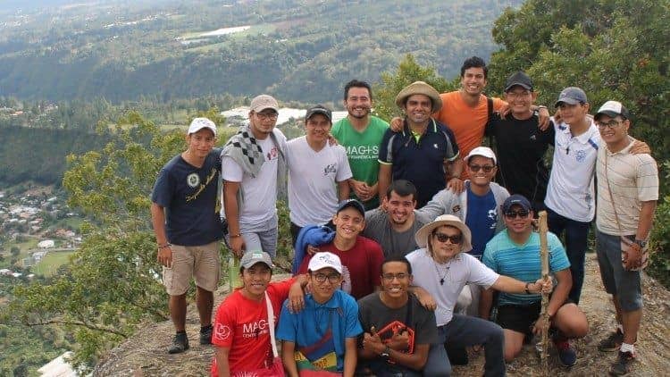 Renacer: Una canción desde la primera línea