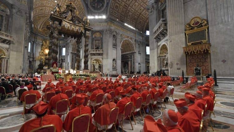 El Papa anuncia la 'creación' de 13 nuevos cardenales