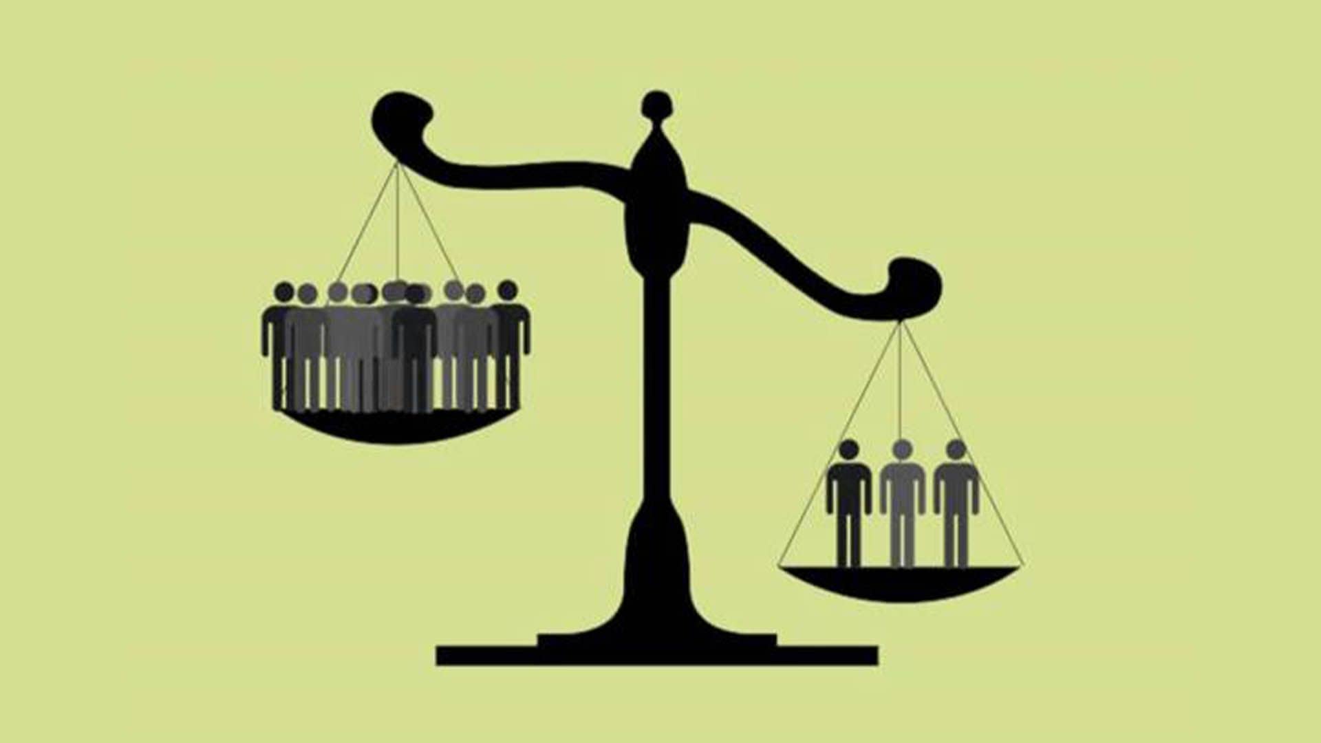 ¿Cambiar la estructura económica o el corazón de las personas?