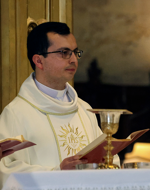 P. Mario Alexander Vargas Pérez, S.J. - COLOMBIA